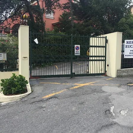 Theresa House With Pool Rapallo