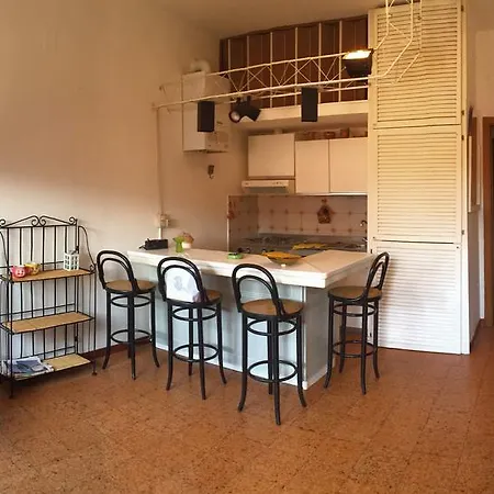 Theresa House With Pool Сasa de vacaciones Rapallo